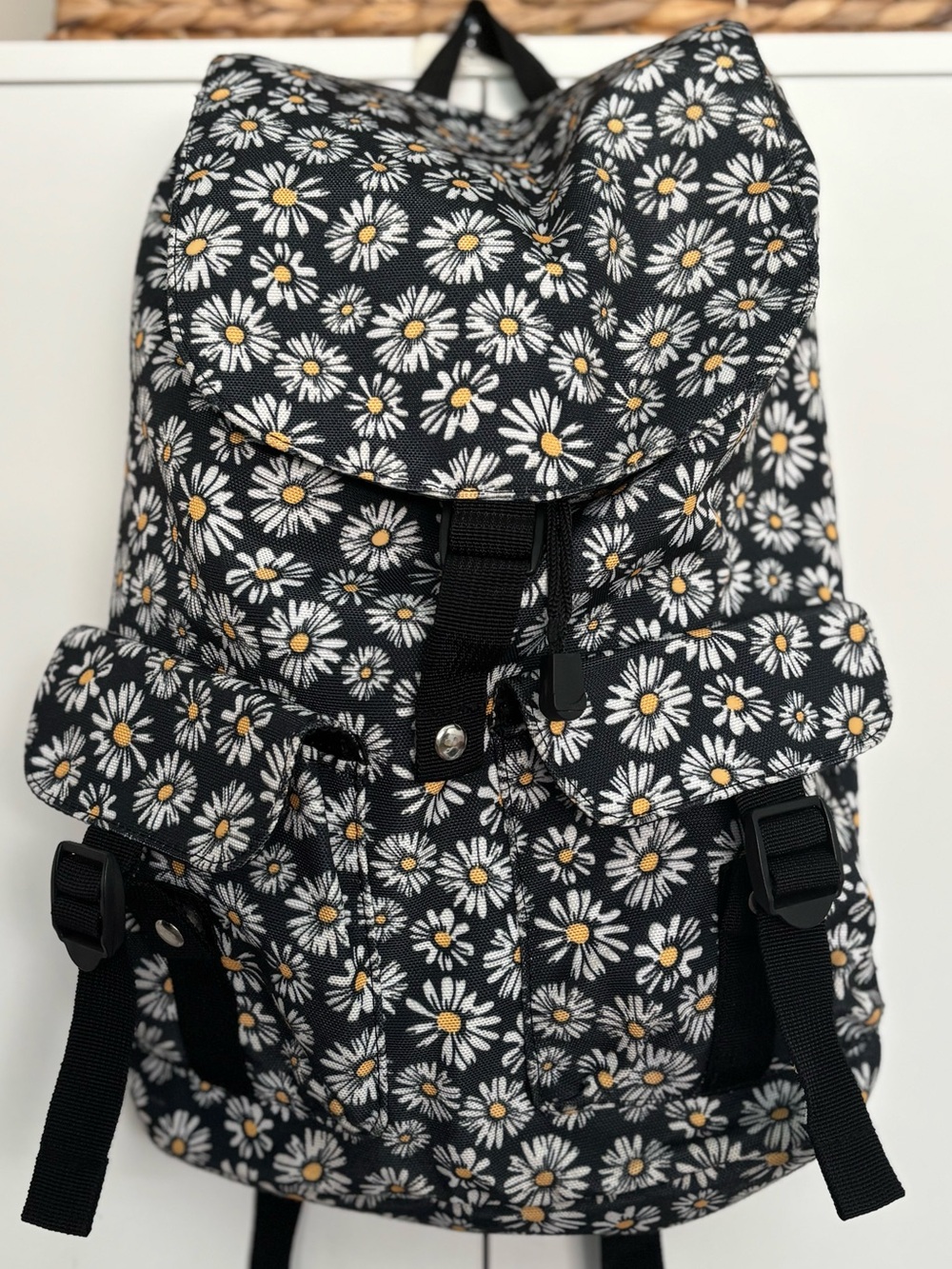 Art Class Black Daisy Print Backpack w/ Pockets & Adjustable Straps